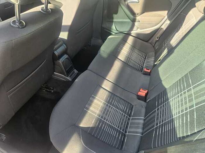 Volkswagen Polo V 5-Türer 1.2 TSI Lounge m. Navi / Schiebedach