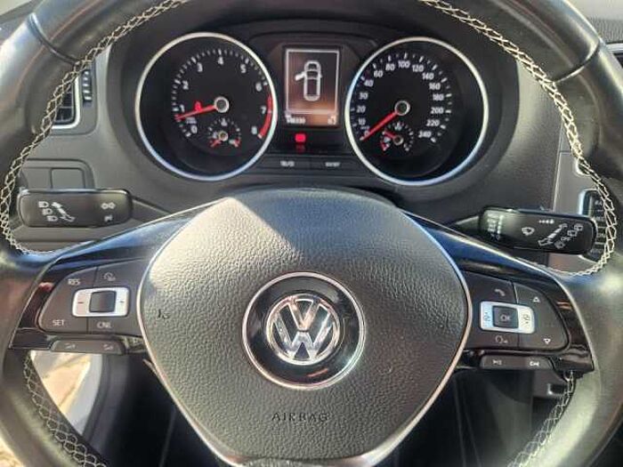 Volkswagen Polo V 5-Türer 1.2 TSI Lounge m. Navi / Schiebedach