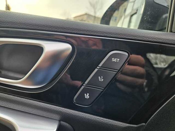 Kia Ceed Kombilimo. 1.4 T-GDI DCT OPF Spirit