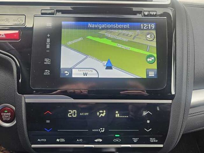 Honda Jazz 1.3 i-VTEC Elegance m. Navi/Kamera