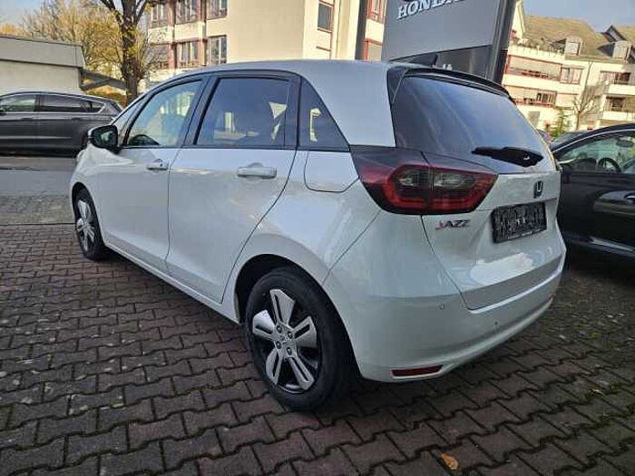 Honda Jazz Hybrid 1.5 i-MMD e-CVT Executive m. Kamera/Navi
