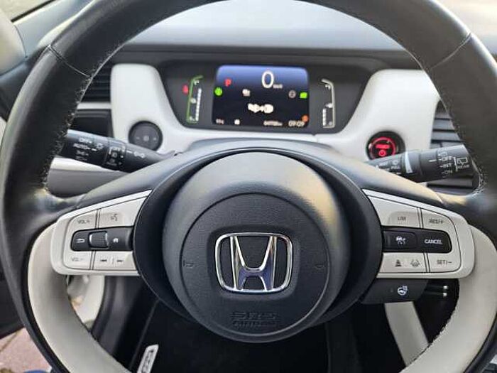 Honda Jazz Hybrid 1.5 i-MMD e-CVT Executive m. Kamera/Navi