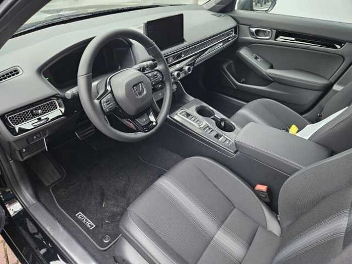 Honda Civic e: HEV 2.0 i-MMD Hybrid Sport '26 m. Navi/Kamera