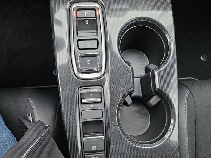 Honda Civic e: HEV 2.0 i-MMD Hybrid Sport '26 m. Navi/Kamera