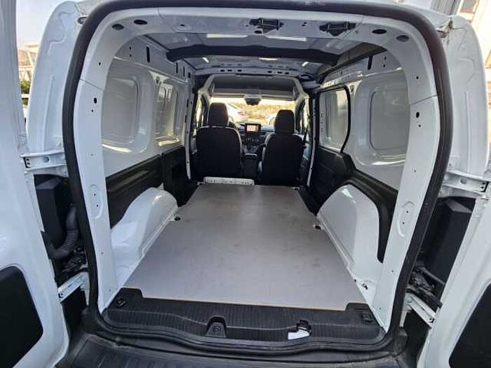 Nissan e-Townstar 45 kWh L1 Tekna 2,2t m. 360°Kamera,