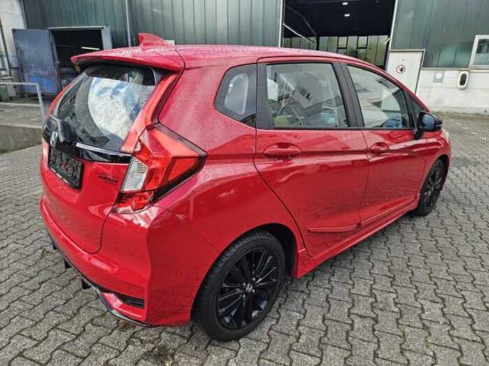 Honda Jazz 1.5 i-VTEC CVT Dynamic m. Automatik u. NAVI
