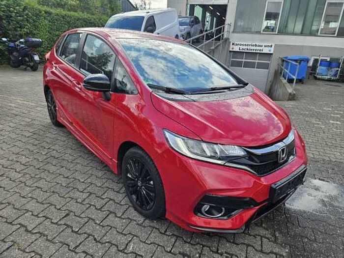 Honda Jazz 1.5 i-VTEC CVT Dynamic m. Automatik u. NAVI