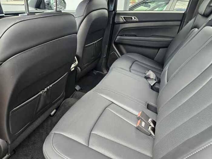 SsangYong Musso Grand 4WD Autm. Black