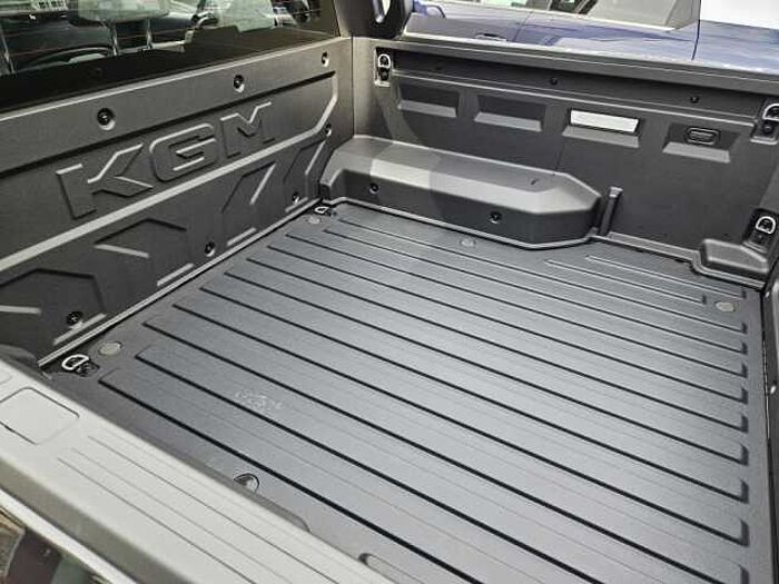 KGM Musso EV Black AWD
