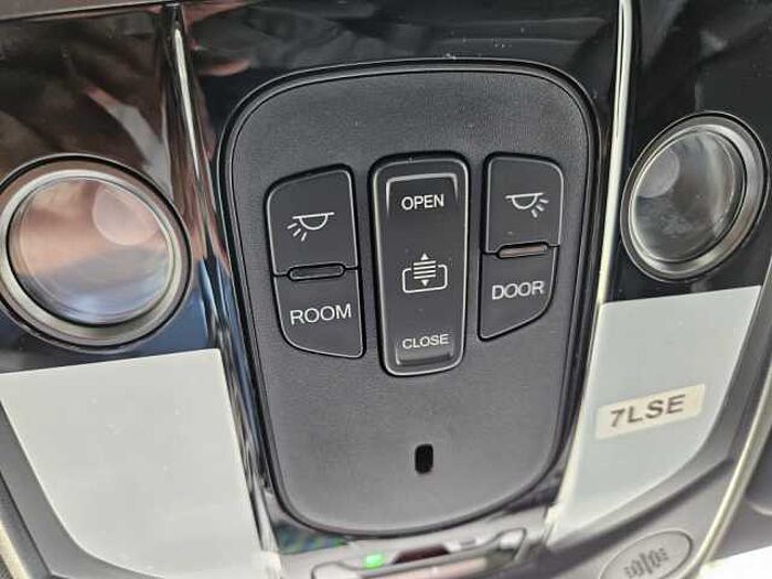 KGM Musso EV Black AWD