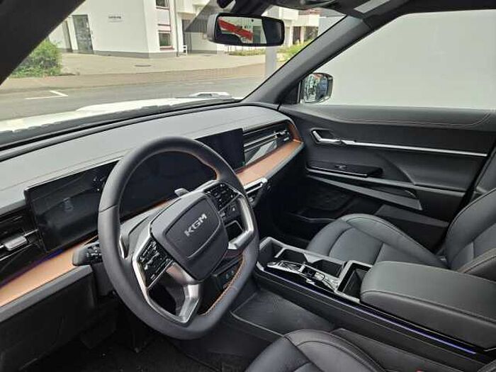 KGM Torres EVX Lux 2WD m. Wärmepumpe, 360° Kamera