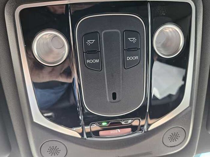 KGM Torres EVX Lux 2WD m. Wärmepumpe, 360° Kamera