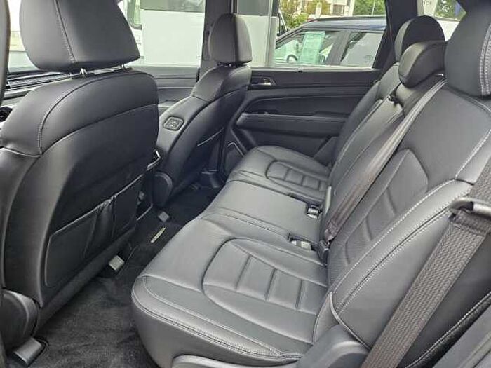 KGM Rexton Diesel 2.2 e-XDi 220 4WDAut. Black