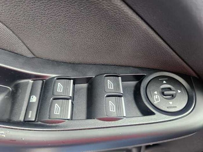 Ford Fiesta 5-Türer 1.0 EcoBoost Start-Stop ST-LINE Cool&Sound 3