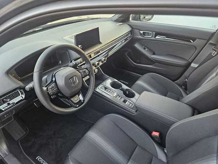 Honda Civic e: HEV 2.0 i-MMD Hybrid Sport