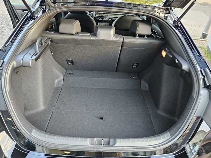 Honda Civic e: HEV 2.0 i-MMD Hybrid Sport