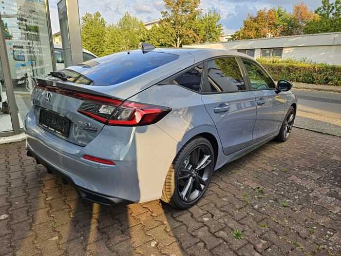 Honda Civic e: HEV 2.0 i-MMD Hybrid Sport