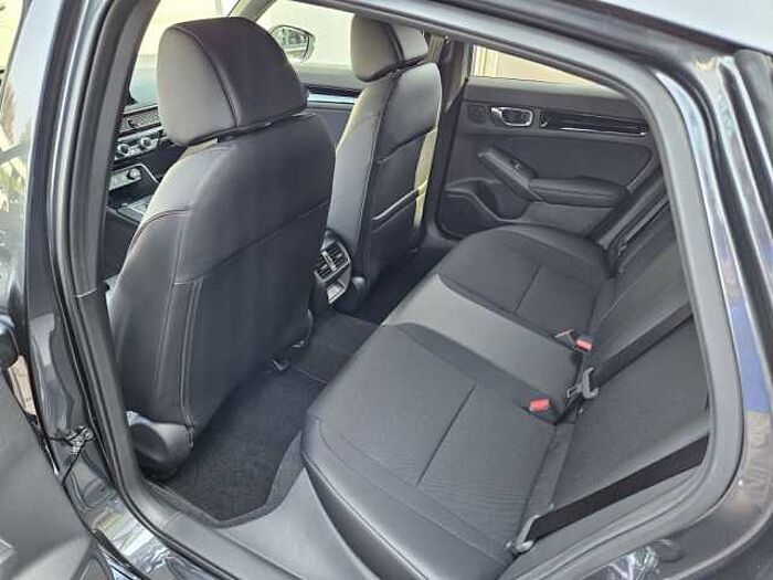Honda Civic e: HEV 2.0 i-MMD Hybrid Sport